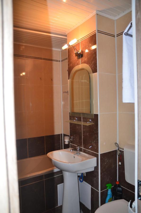 Cazare Medias, Apartament Modern מראה חיצוני תמונה