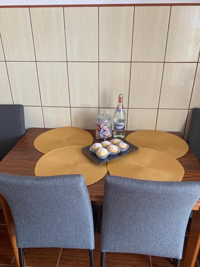 Cazare Medias, Apartament Modern מראה חיצוני תמונה